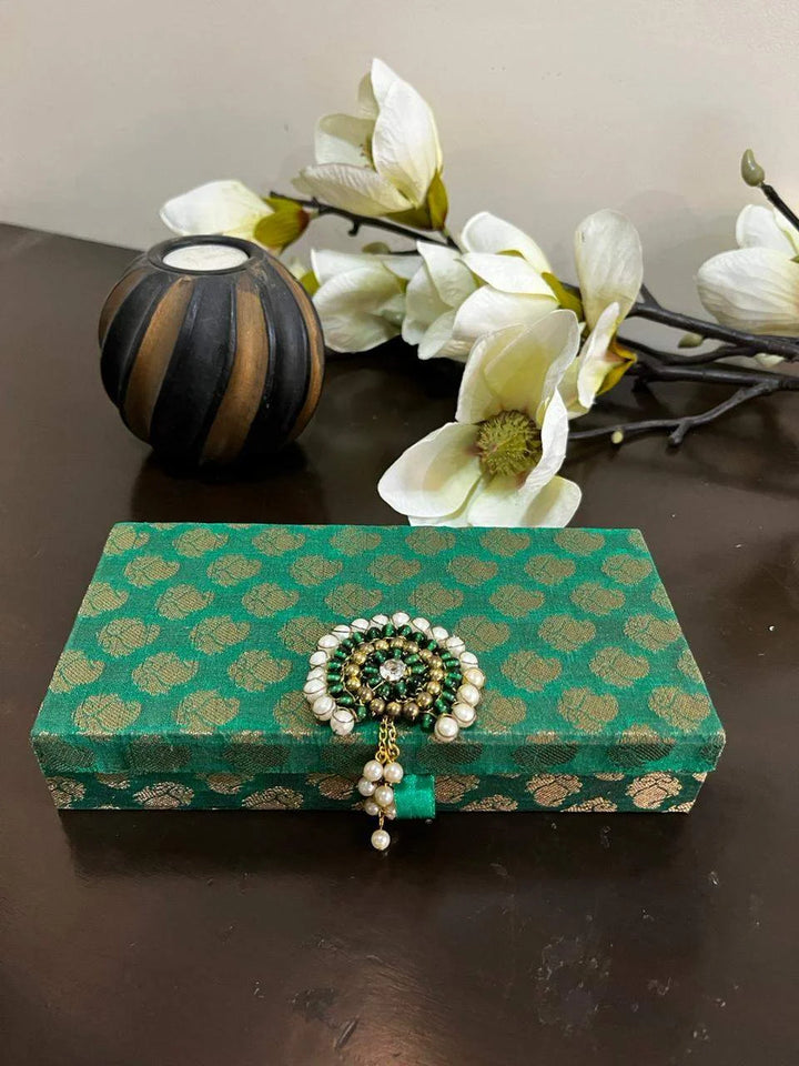 Green cash box