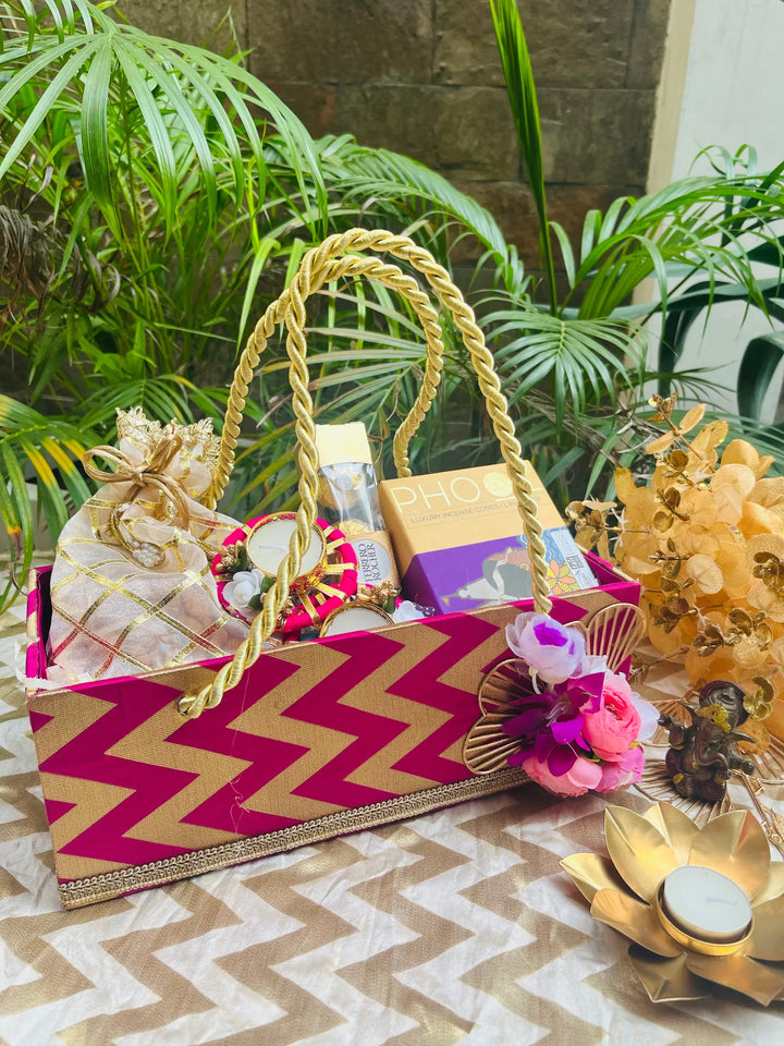 FESTIVE THEME HAMPER