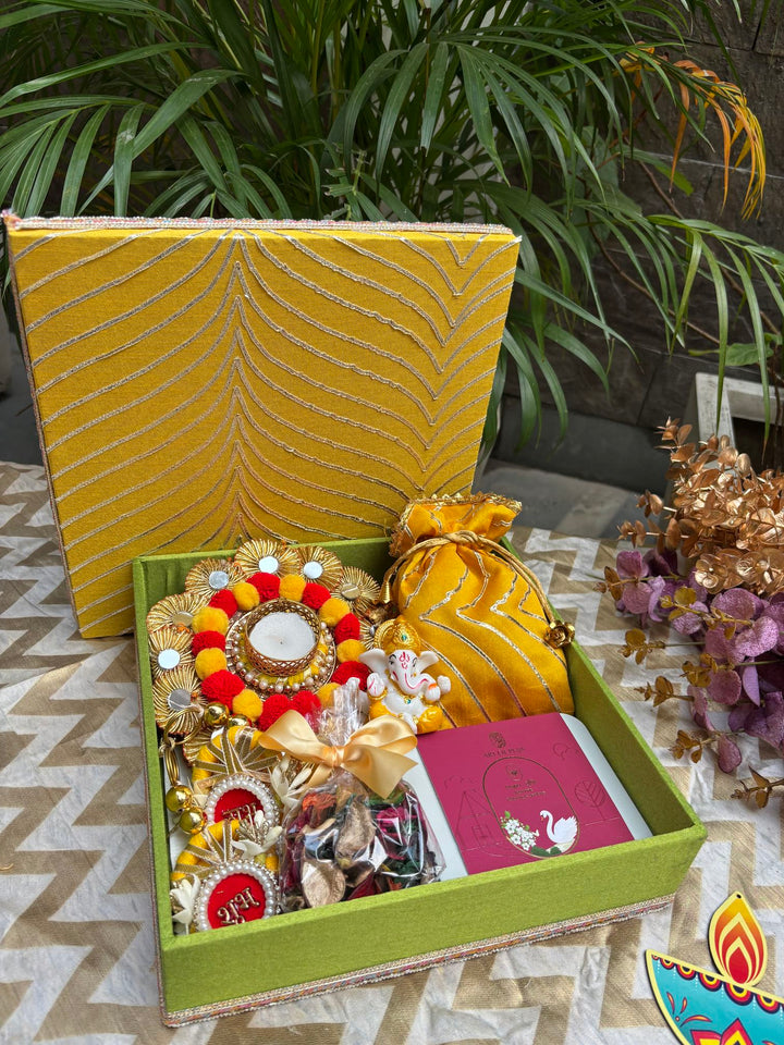 Ethnic festive box