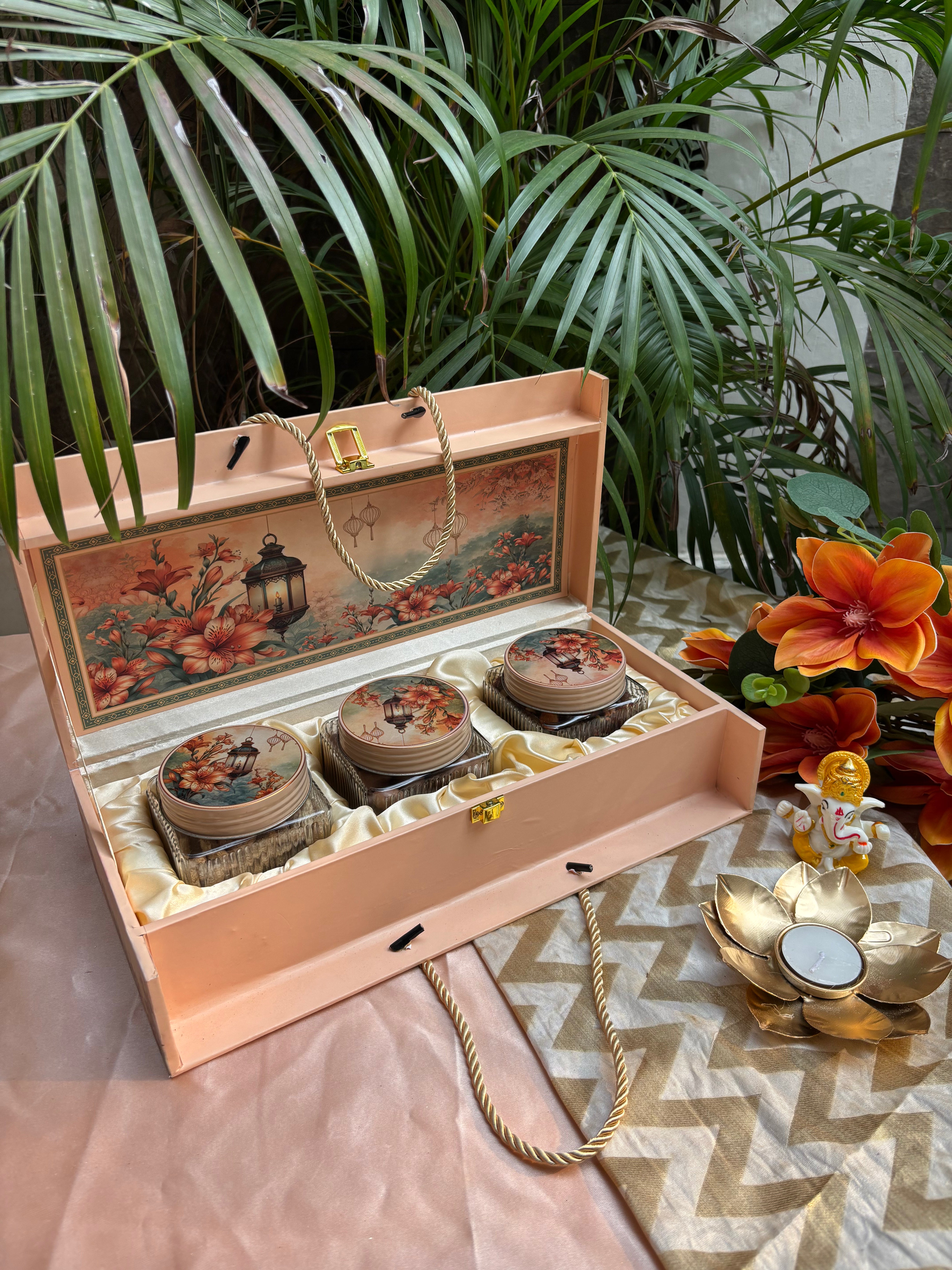 Utsav  box