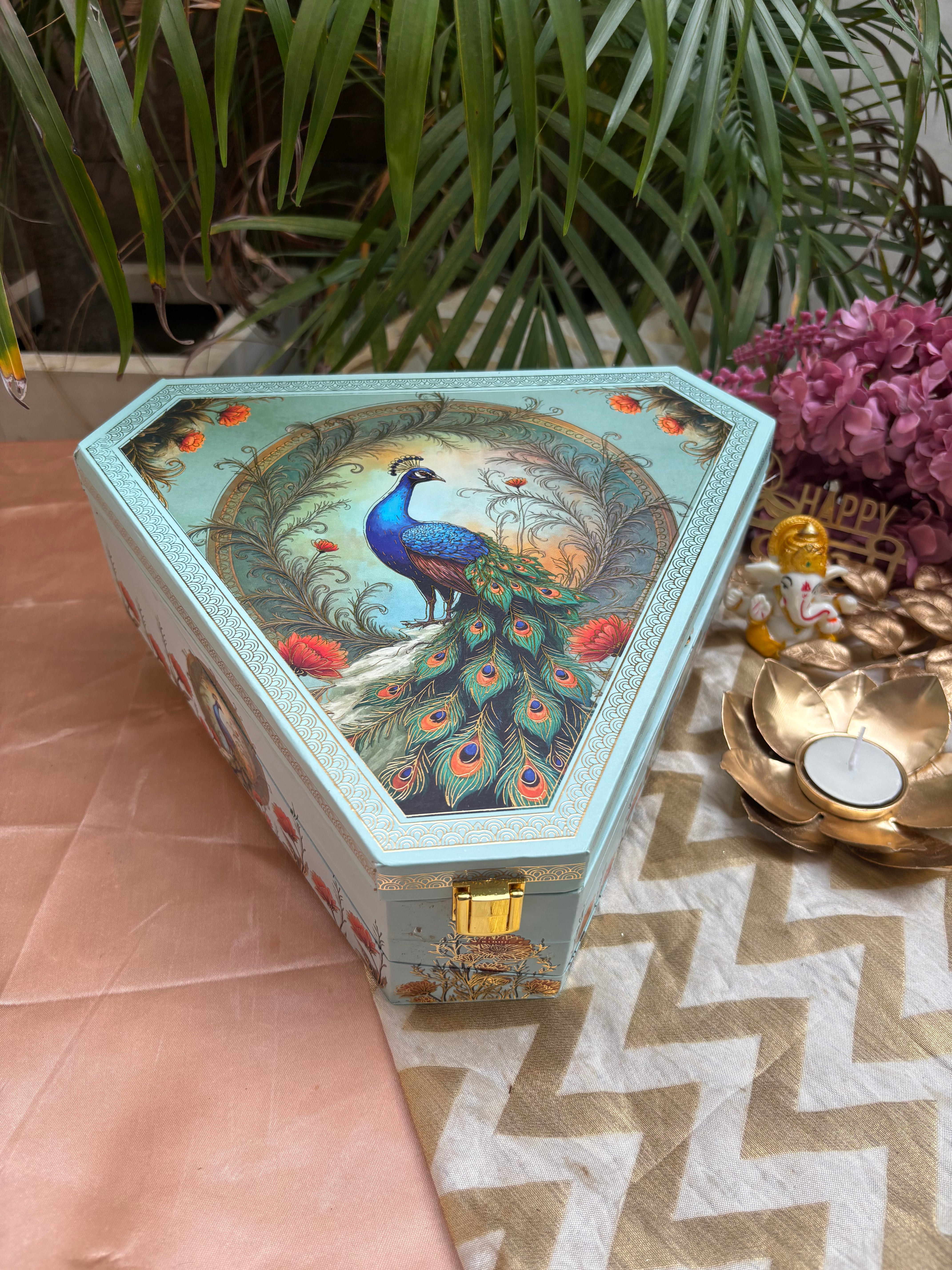 Peacock box