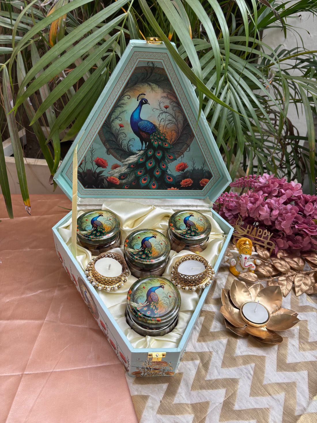 Peacock box