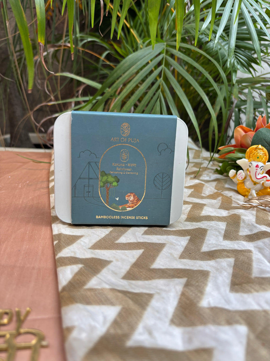 Glow & gift hamper