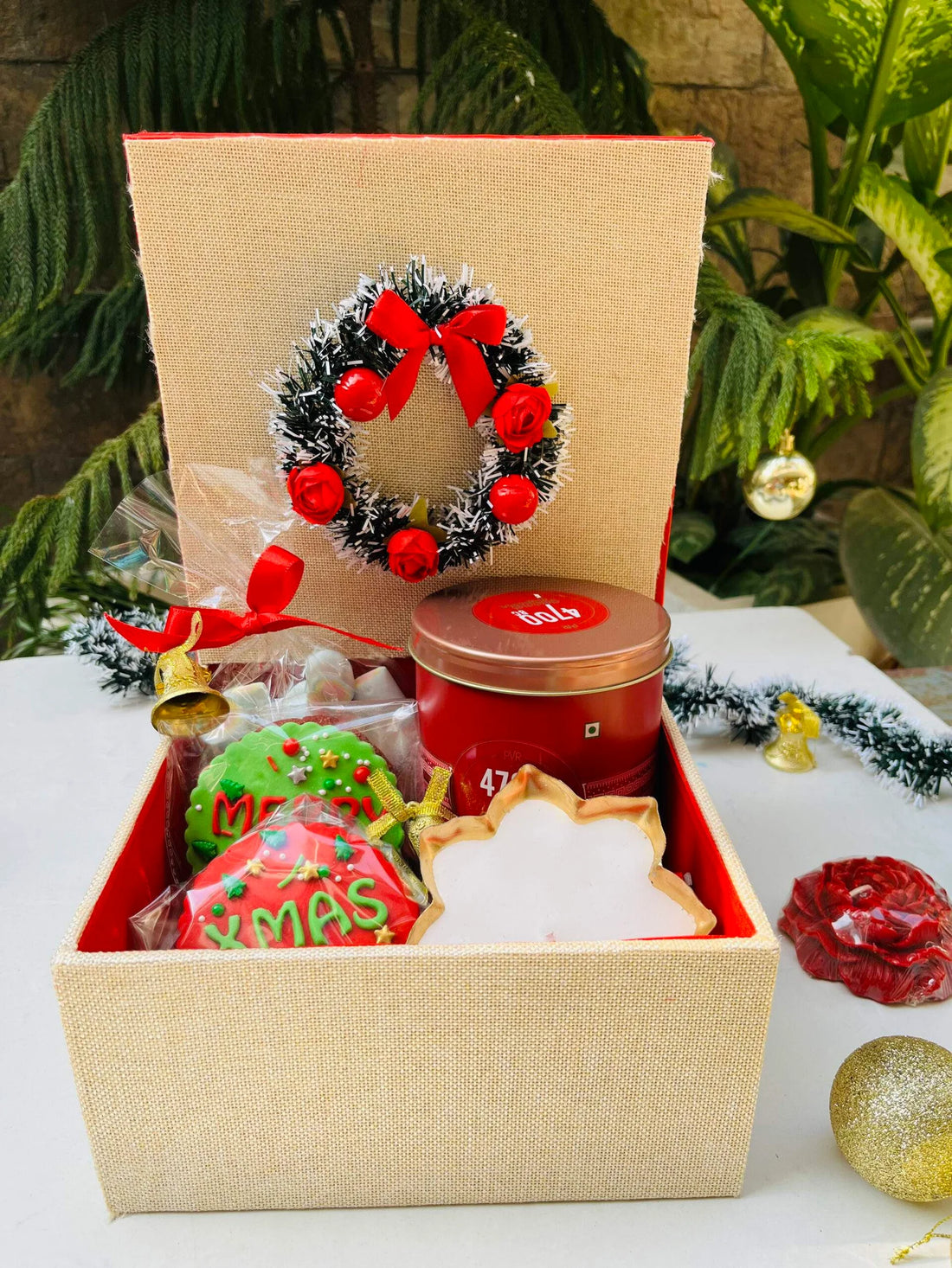Winter fun box