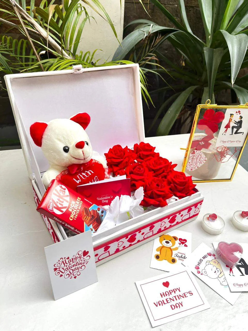 Little surprise hamper
