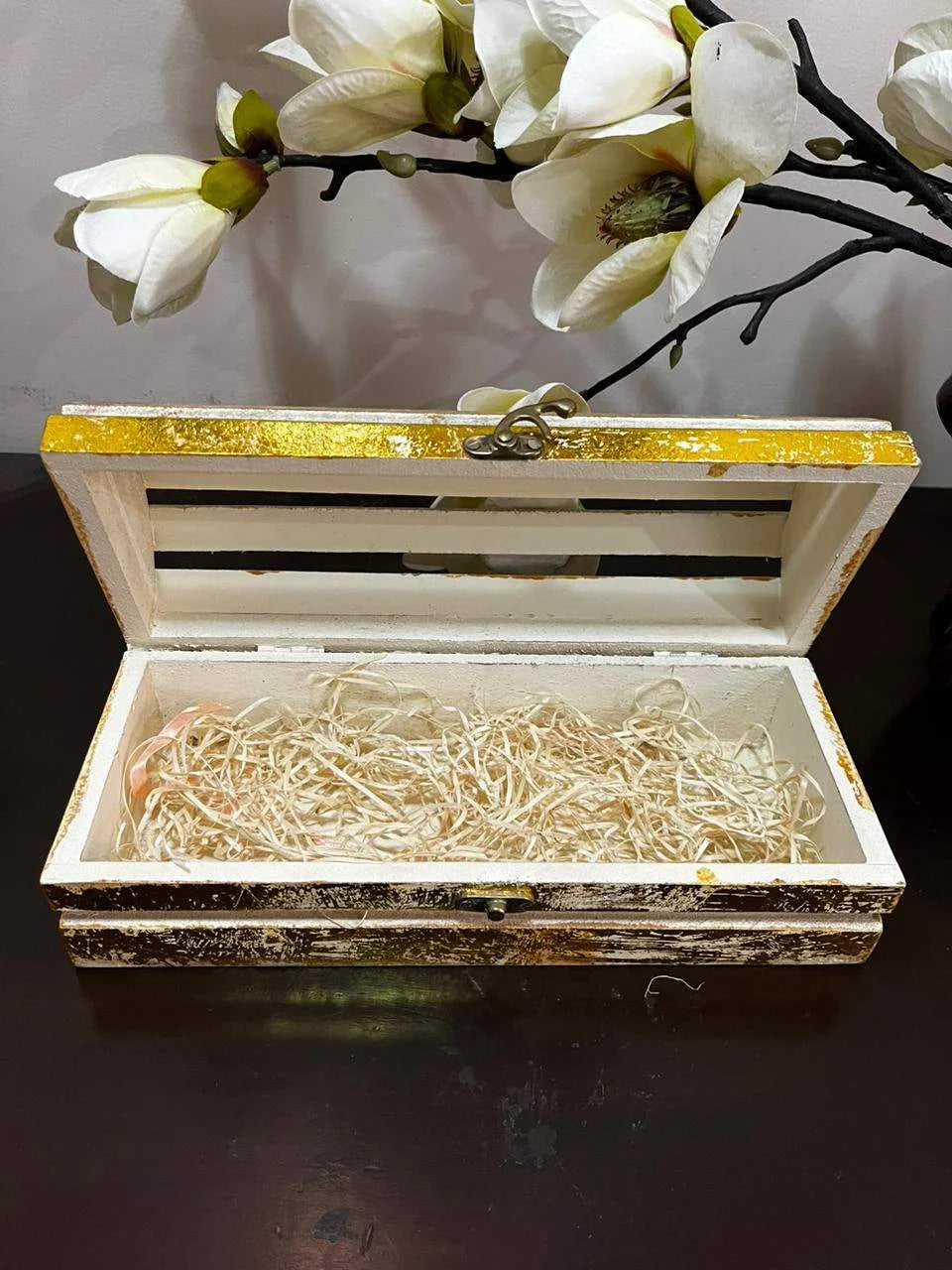 Pinewood foil paint box